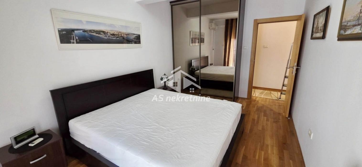 Stan Izdavanje Beograd Hram Svetog Save 86 m2