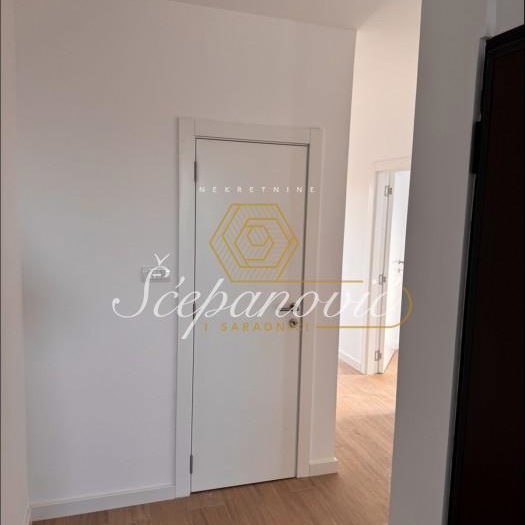 Stan Prodaja Novi Sad  72 m2