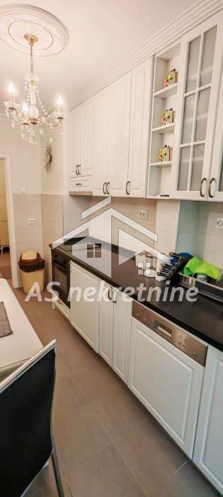 nekretnine-izdavanje-E9euakBpSV Dvosoban stan na prodaju, Skadarlija, Beograd, 62m², 295.000 €