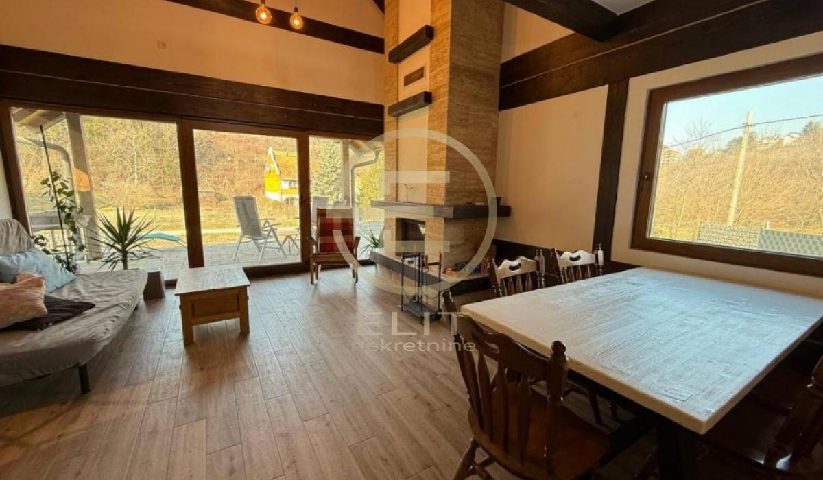 Kuća Prodaja Novi Sad Kuća Prodaja Novi Sad Popovica 79 m2