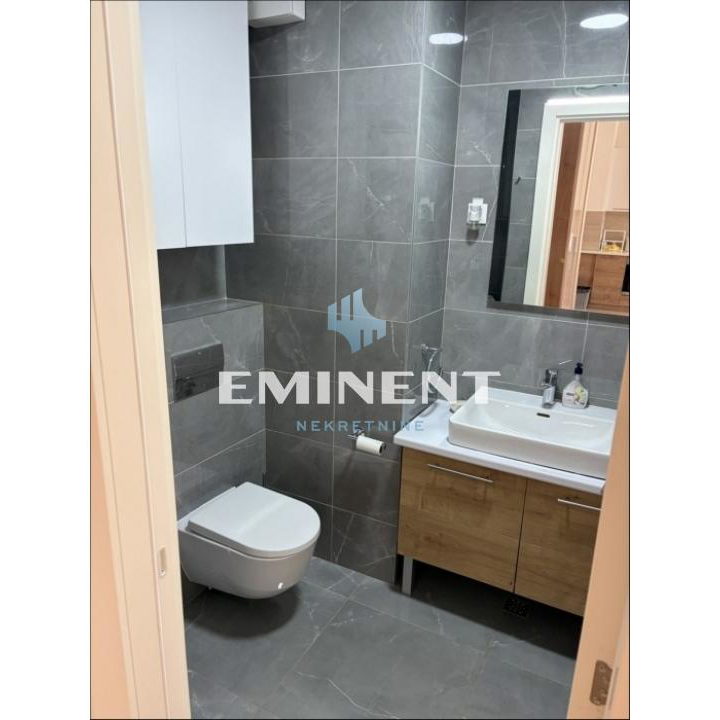Dvosoban stan za izdavanje, Blok 65, Beograd, 56m², 5. sprat, 1.000 €/mes