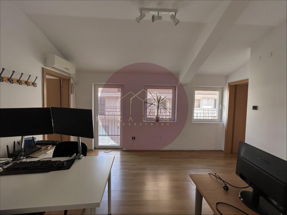 Stan Prodaja Beograd Knez Mihailova 127 m2