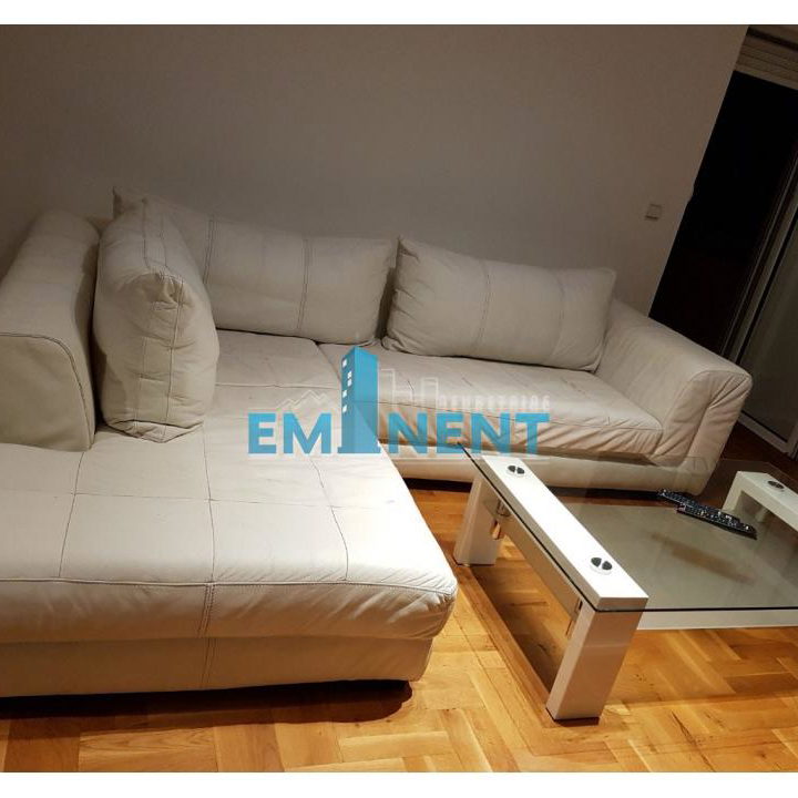Stan Izdavanje Beograd  62 m2