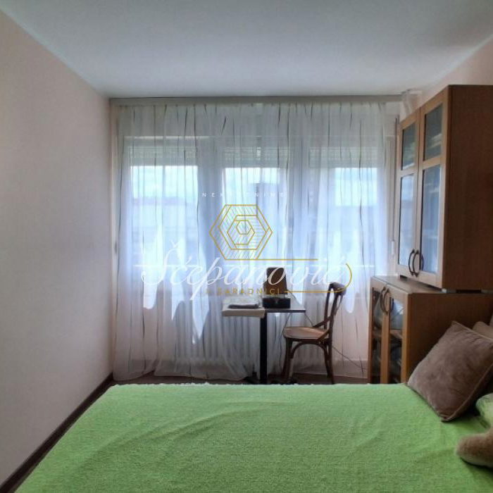 Stan Prodaja Novi Sad  76 m2