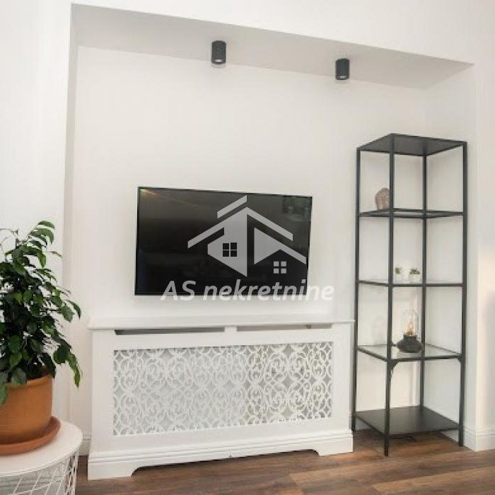 Stan Izdavanje Beograd Cara Dušana 75 m2