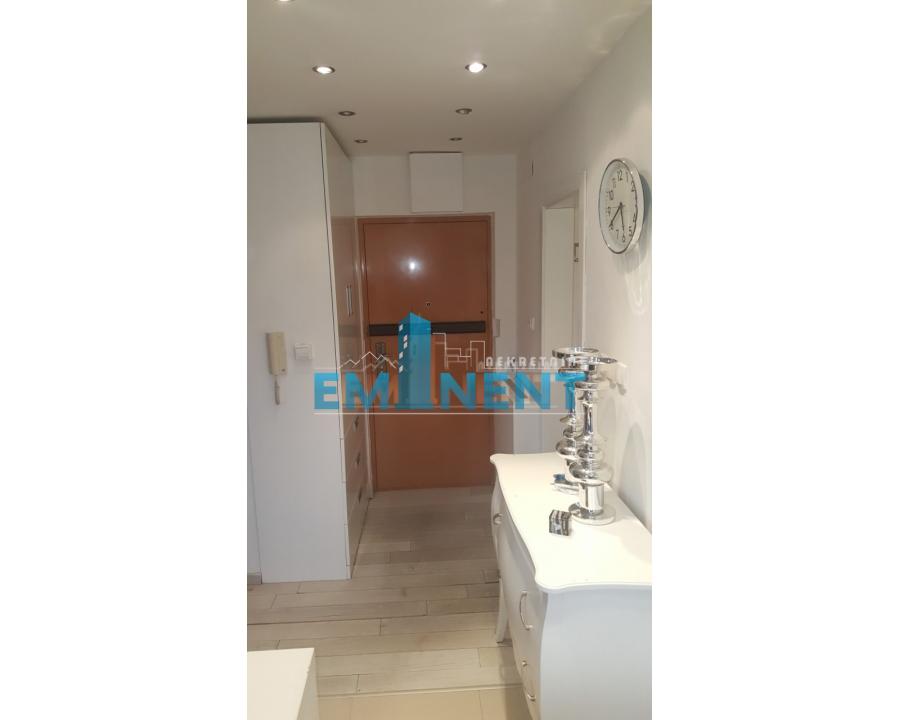 nekretnine_izdavanje_MBIFRLkf10 Stan Prodaja Beograd Filmski Grad 49 m2