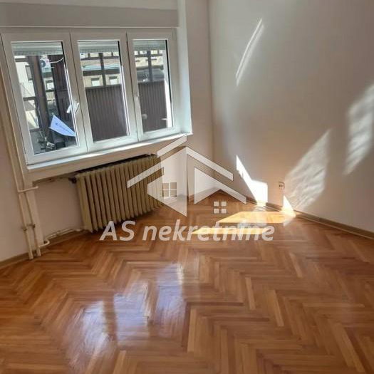 Trosoban stan za izdavanje, Dorćol, Beograd, 78m², 1.300 €/mes