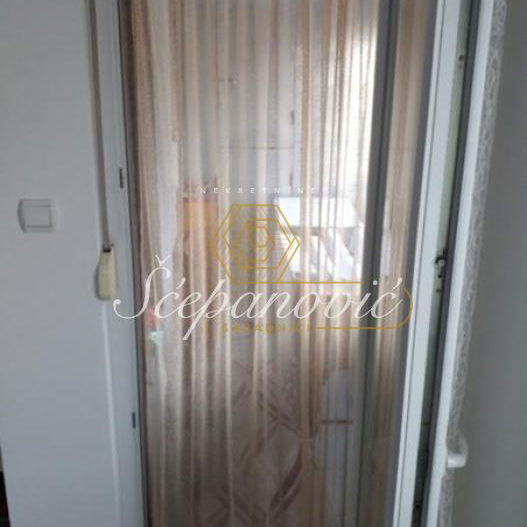Stan Prodaja Novi Sad  45 m2