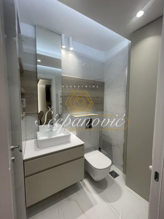 nekretnine-izdavanje-NnmvLSET6z Dvosoban stan za izdavanje, Grbavica, Novi Sad, 52m², 1.100 €/mes