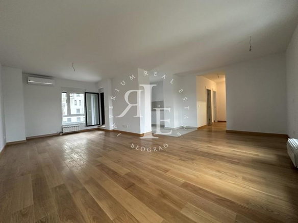 Stan Prodaja Beograd Tošin Bunar 84 m2