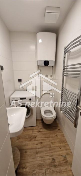 Trosoban stan za izdavanje, A Blok – Blok 67a, Beograd, 67m², 1.300 €/mes