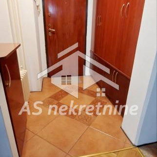 Trosoban stan za izdavanje, Bežanijska Kosa 1, Beograd, 70m², 800 €/mes