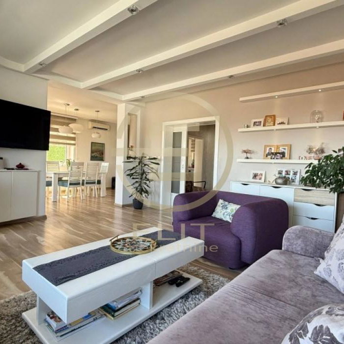 Kuća Prodaja Novi Sad  273 m2