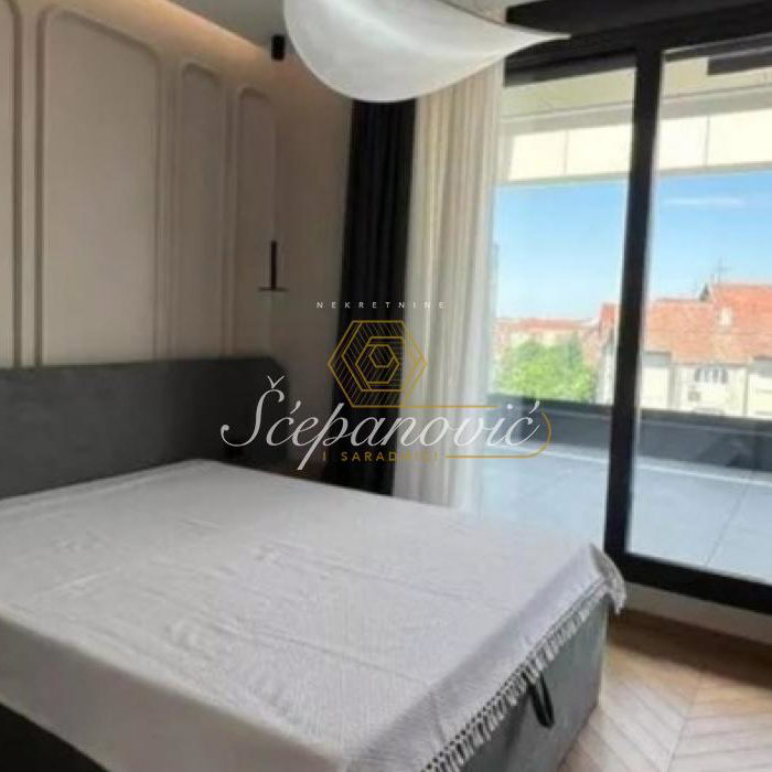 Stan Prodaja Novi Sad  93 m2