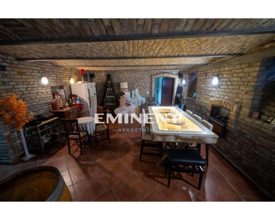 nekretnine-izdavanje-SVdekhKbMr Kuća na prodaju, Centar, Beograd, 304m², 670.000 €