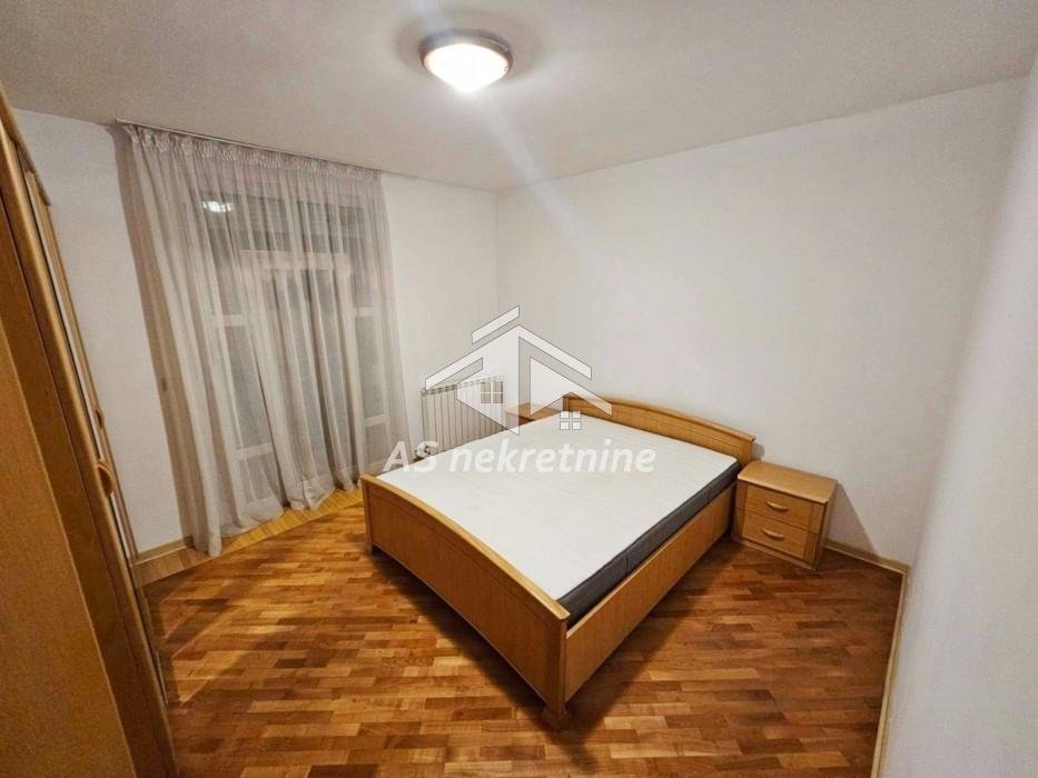 Stan Izdavanje Beograd Čubura 55 m2
