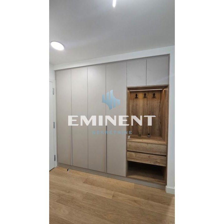 Dvosoban stan za izdavanje, A Blok – Blok 67a, Beograd, 55m², 1.250 €/mes