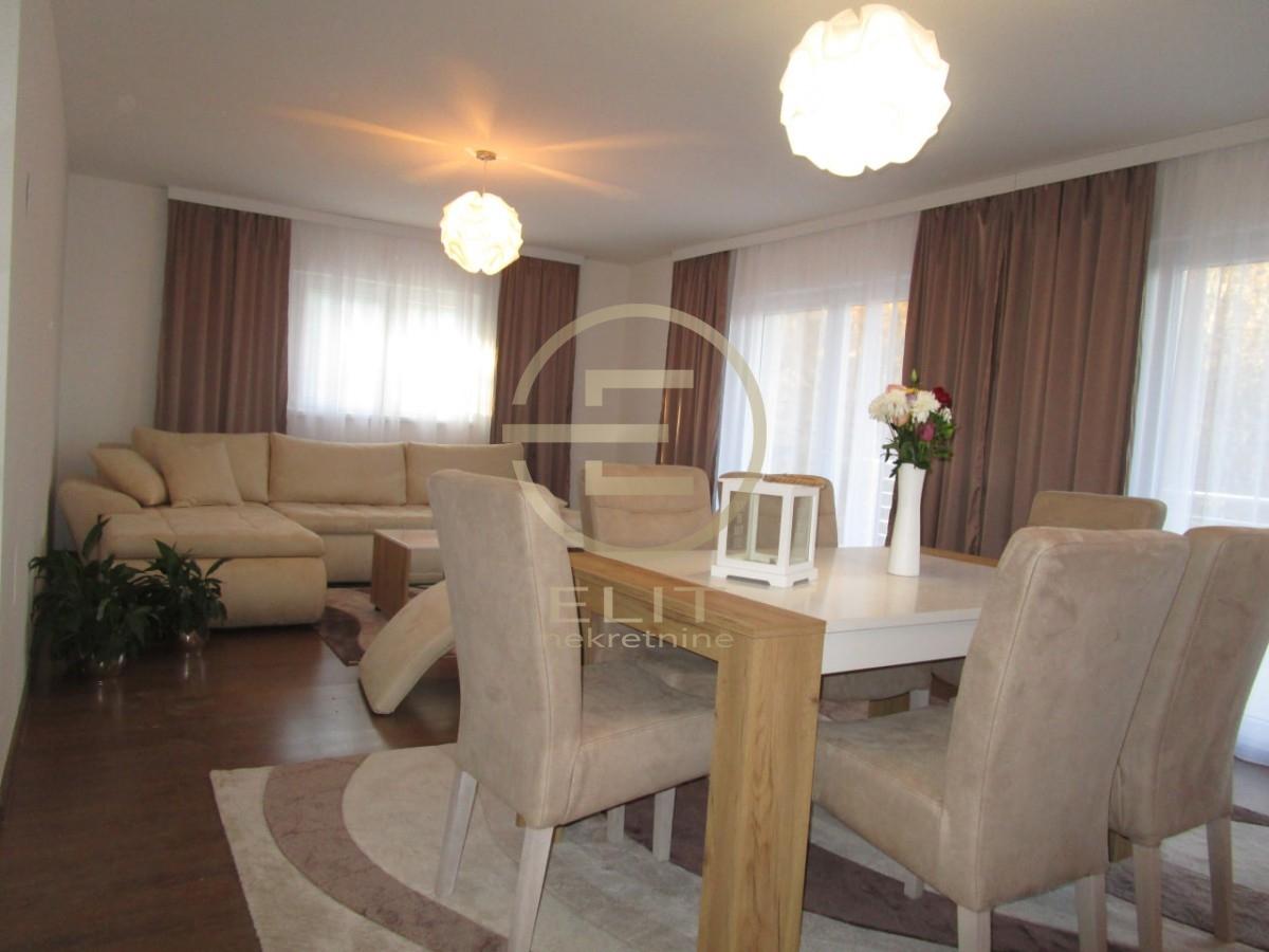 Kuća Prodaja Novi Sad Kuća Prodaja Novi Sad Alibegovac 212 m2