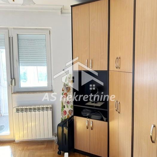 Trosoban stan za izdavanje, Braće Jerković, Beograd, 60m², 550 €/mes