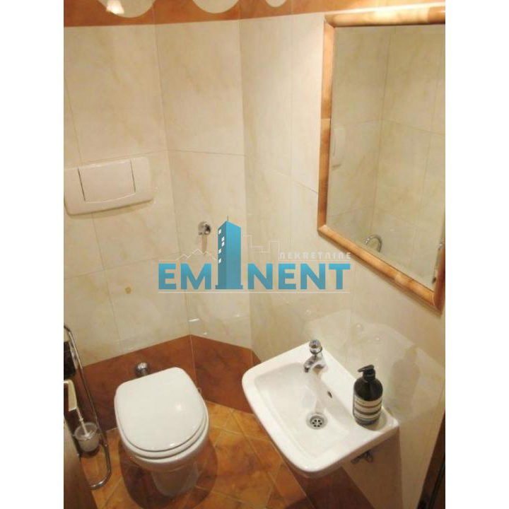 Trosoban stan za izdavanje, Pink, Beograd, 90m², 1.300 €/mes