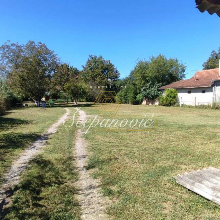 Plac Prodaja Novi Sad  5870 m2