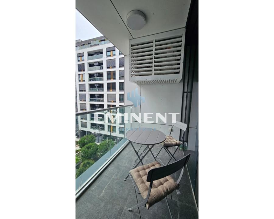 Trosoban stan na prodaju, Blok 65, Beograd, 70m², 329.000 €