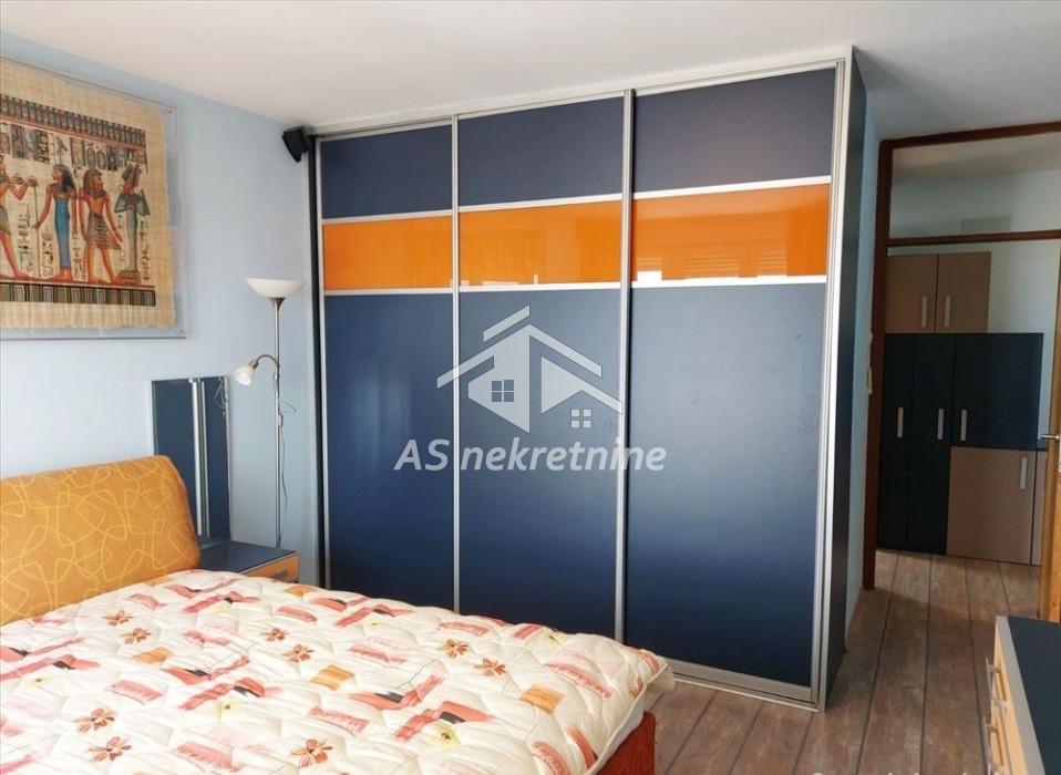 nekretnine-izdavanje-YXOODYcFXt Stan Izdavanje Beograd Hala Pionir 115 m2