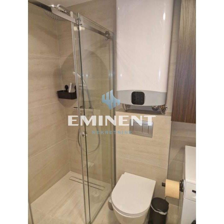 Dvosoban stan za izdavanje, Blok 65, Beograd, 56m², 5. sprat, 1.000 €/mes