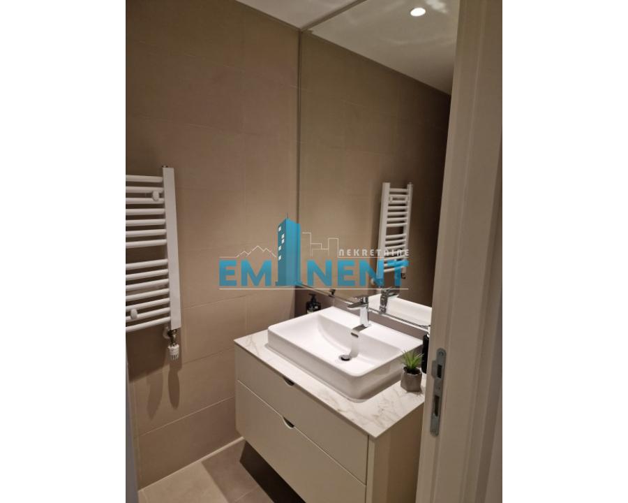 Četvorosoban stan za izdavanje, Beograd na Vodi, Beograd, 109m², 2.800 €/mes