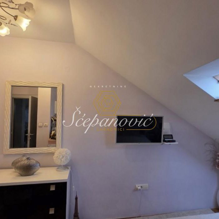 Stan Prodaja Novi Sad  55 m2