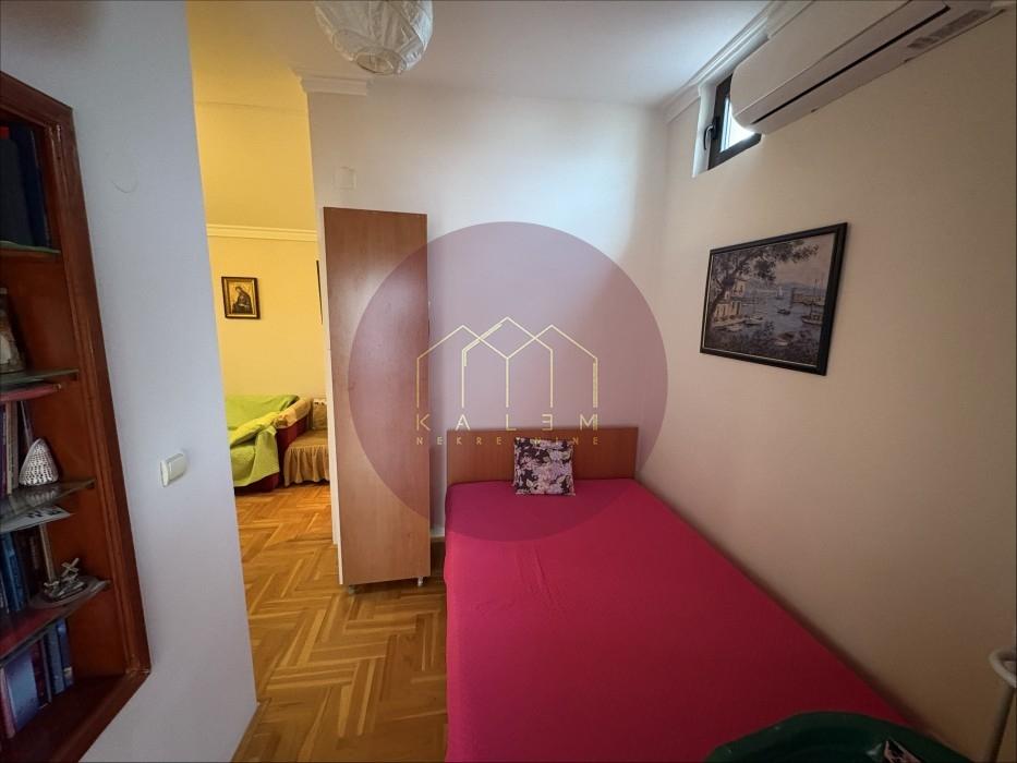 Dvosoban stan za izdavanje, Lekino Brdo, Beograd, 65m², 450 €/mes