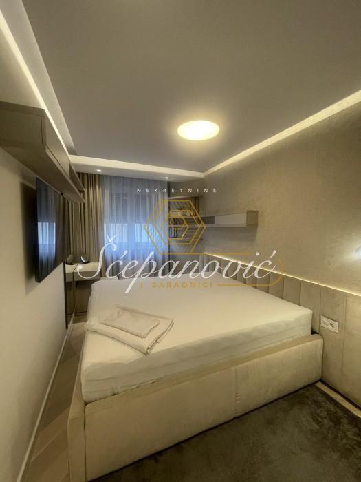 nekretnine-izdavanje-beograd-4e0KJBpYp7 Dvosoban stan za izdavanje, Grbavica, Novi Sad, 52m², 1.100 €/mes