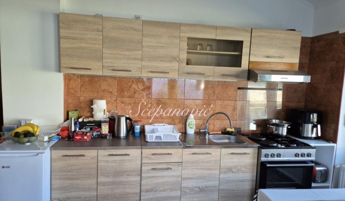 Kuća na prodaju, Bački Gračac, Odžaci, 430m², 145.000 €