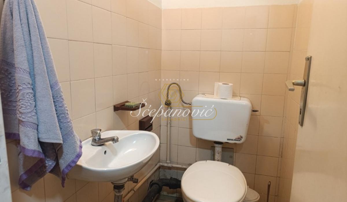 nekretnine-izdavanje-beograd-89epb2FtV7 Stan Prodaja Novi Sad Bistrica 78 m2