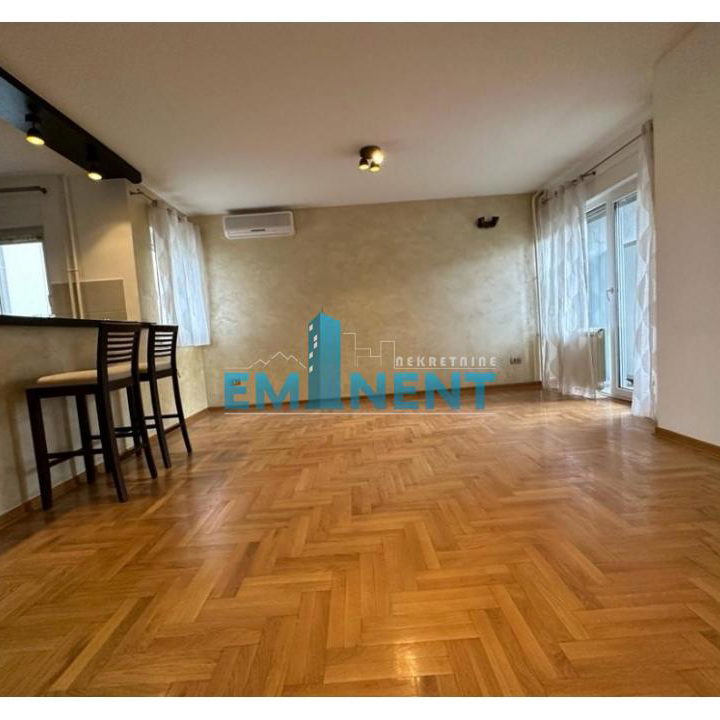 Stan Izdavanje Beograd Autokomanda 80 m2