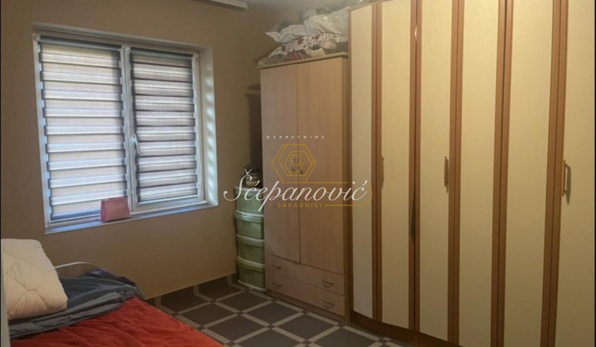 nekretnine-izdavanje-beograd-9ftfdAt01m Kuća na prodaju, Klisa, Novi Sad, 188m², 250.000 €