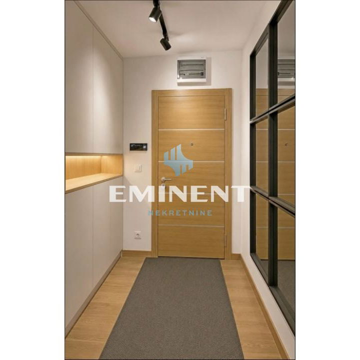 Trosoban stan za izdavanje, Blok 65, Beograd, 81m², 2.200 €/mes
