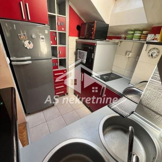 Stan Izdavanje Beograd Blok 63 44 m2