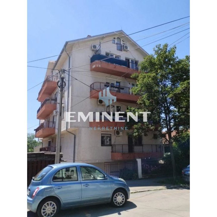 Četvorosoban stan na prodaju, Autokomanda, Beograd, 80m², 237.000 €