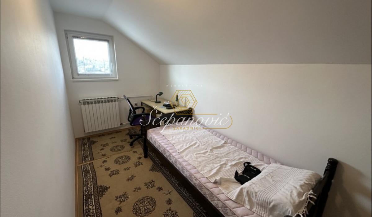 nekretnine-izdavanje-beograd-HmB5ofeIVf Kuća Prodaja Novi Sad 131 m2