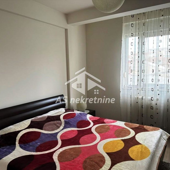 Stan Izdavanje Beograd Lekino Brdo 81 m2