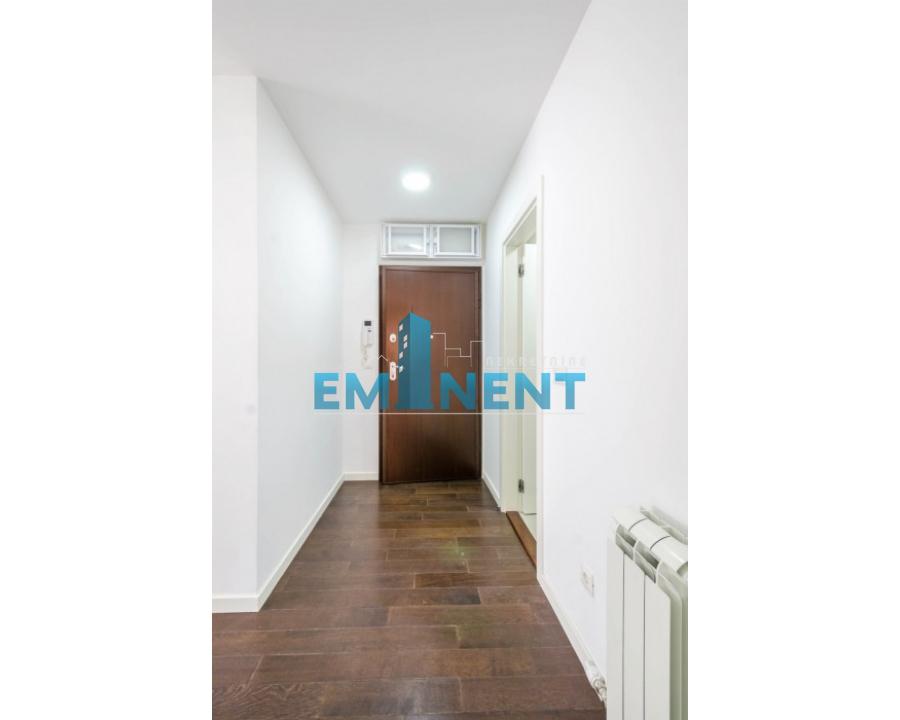 nekretnine-izdavanje-beograd-LA29IpZcwY Trosoban stan za izdavanje, A Blok – Blok 67a, Beograd, 60m², 1.280 €/mes