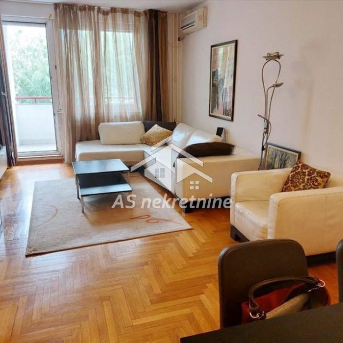 Stan Izdavanje Beograd Blok 25 - Arena 80 m2