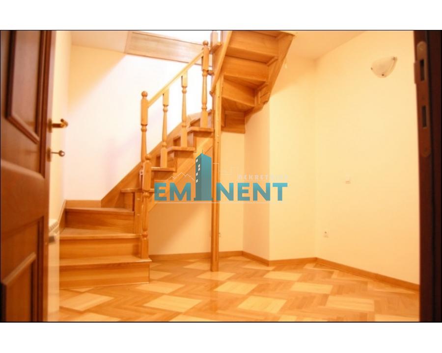 nekretnine-izdavanje-beograd-TvLI5tXg8d Višesoban stan za izdavanje, Dedinje, Beograd, 300m², 2.500 €/mes
