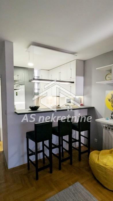 Stan Izdavanje Beograd Blok 72 71 m2