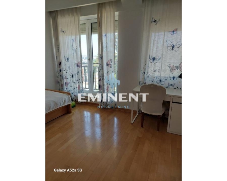 Stan Izdavanje Beograd Senjak 165 m2
