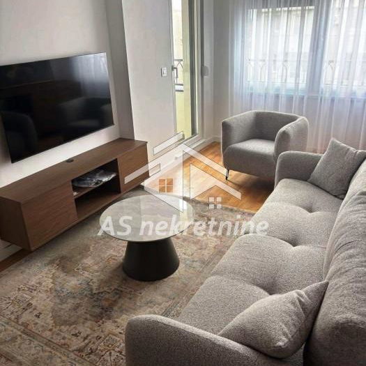Stan Izdavanje Beograd Đeram Pijaca 53 m2