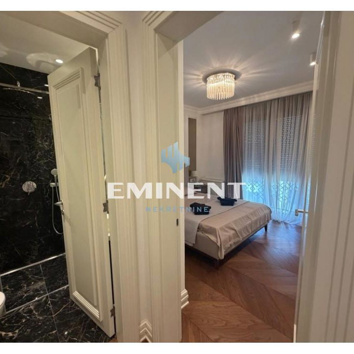 Četvorosoban stan za izdavanje, Čubura, Beograd, 125m², 3.200 €/mes
