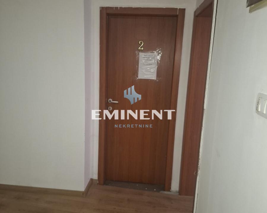 nekretnine-izdavanje-beograd-Y3BBaILaSy Lokal za izdavanje, Ledine, Beograd, 350m², 4.000 €/mes