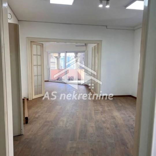 Stan Izdavanje Beograd Zeleni Venac 107 m2